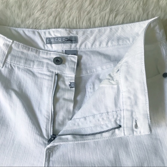 CHICOS Platinum Bootcut Jean Denim Stretch Cotton White Size 2 Large - Picture 4 of 13